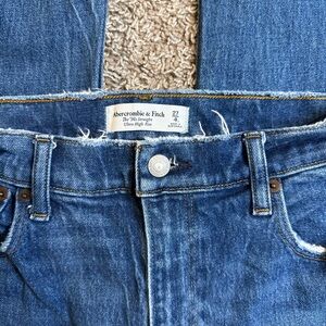 Abercrombie & Fitch 90s Straight Ultra High Rise